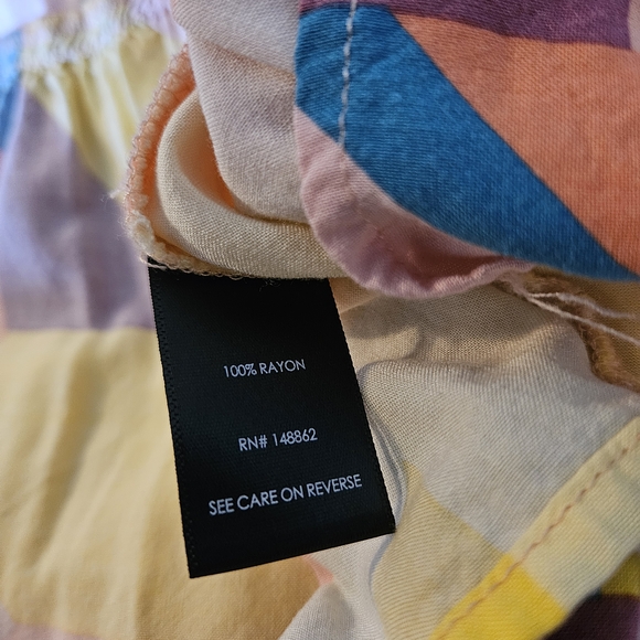 Torrid Colorful Geometric Pattern Tank - Picture 3 of 6